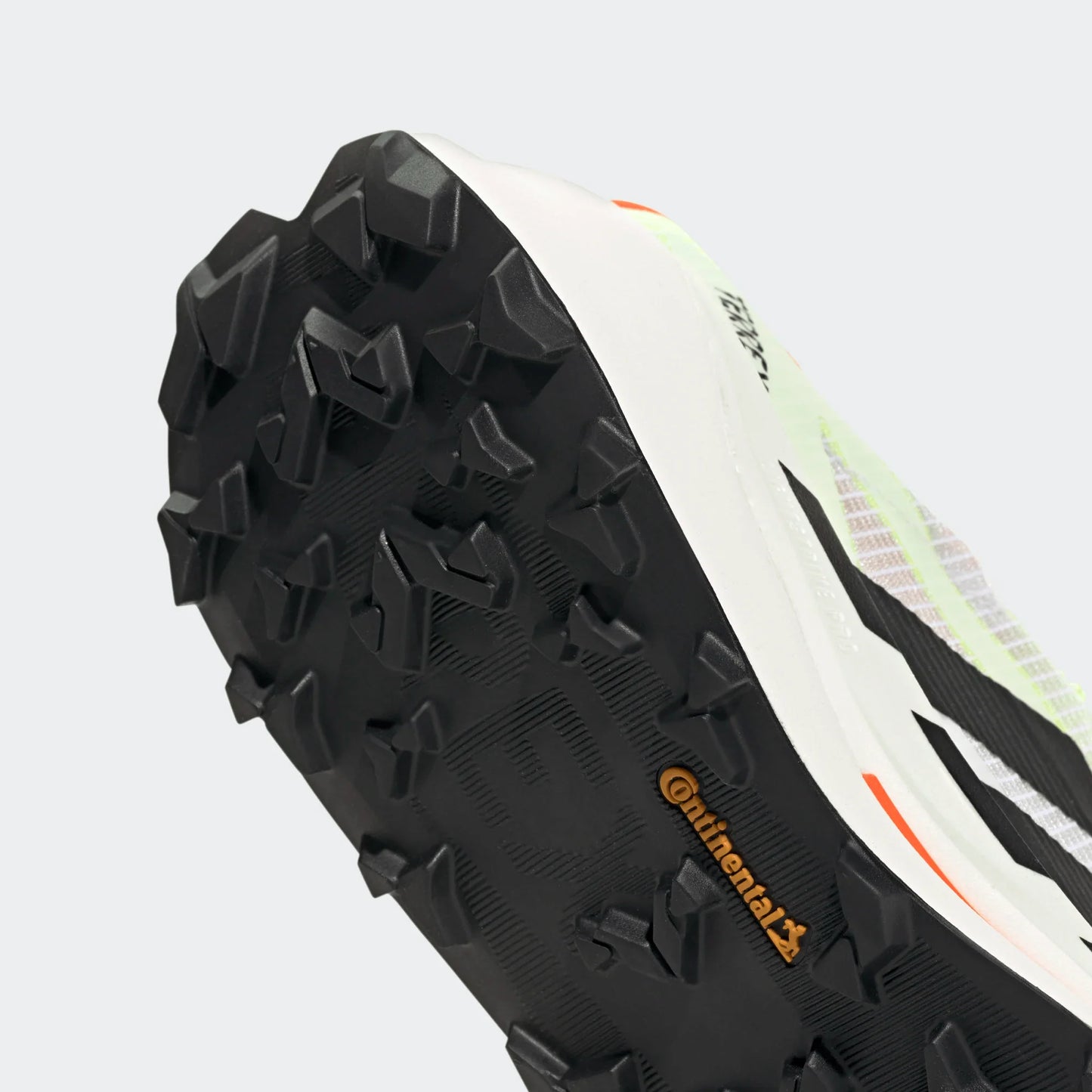 Adidas Terrex Agravic Speed Ultra 2 W FTWWHT/CBLACK/SEIMOR