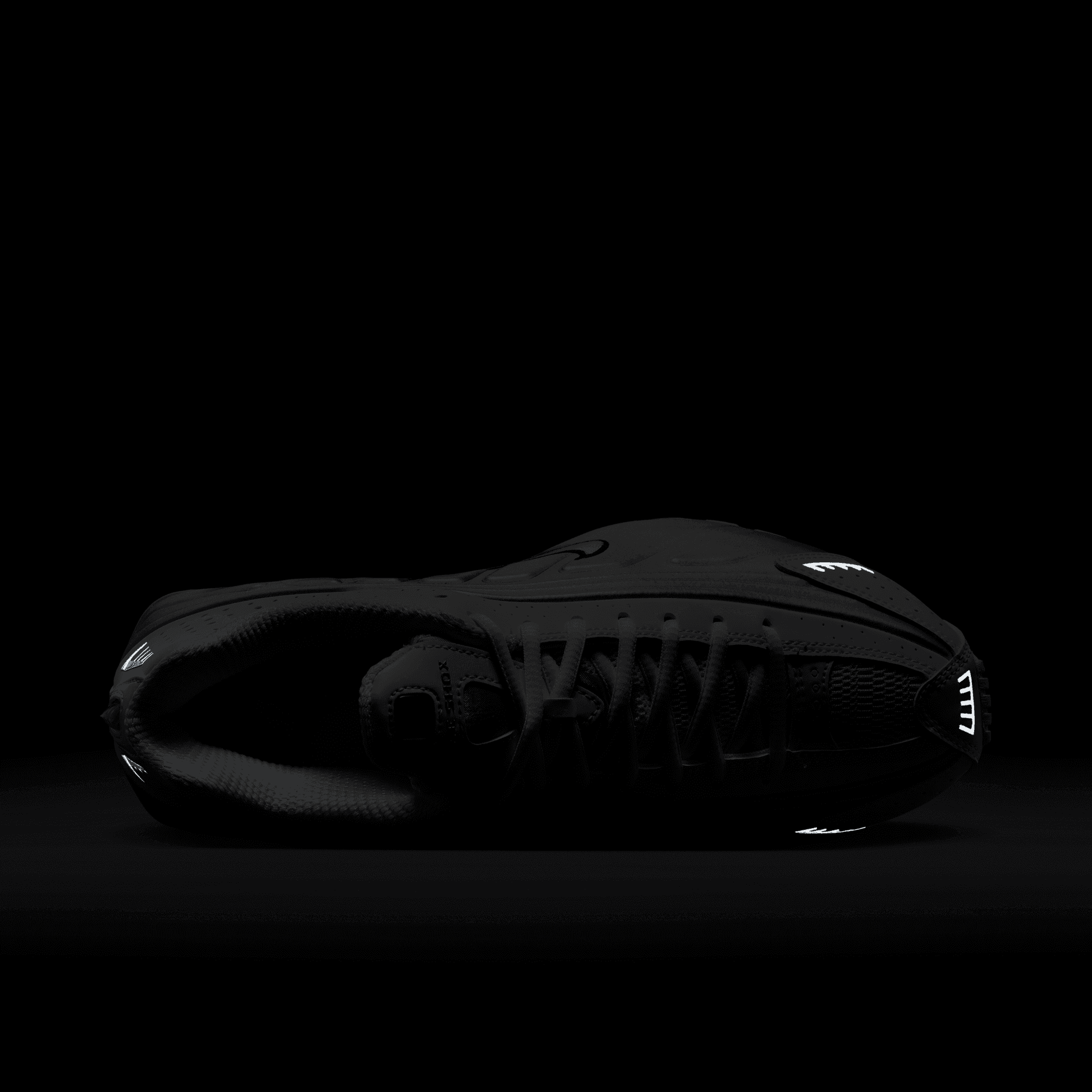 Women's Nike Shox R4 "White Metallic Silver Volt"