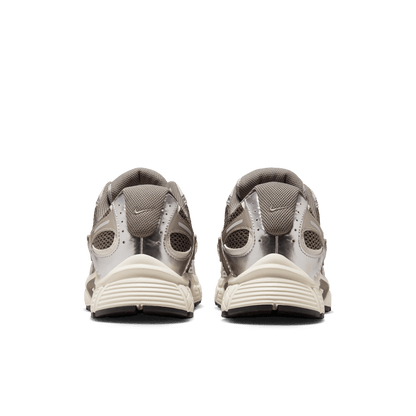 Men's Nike V5 RNR "Cave Stone"
