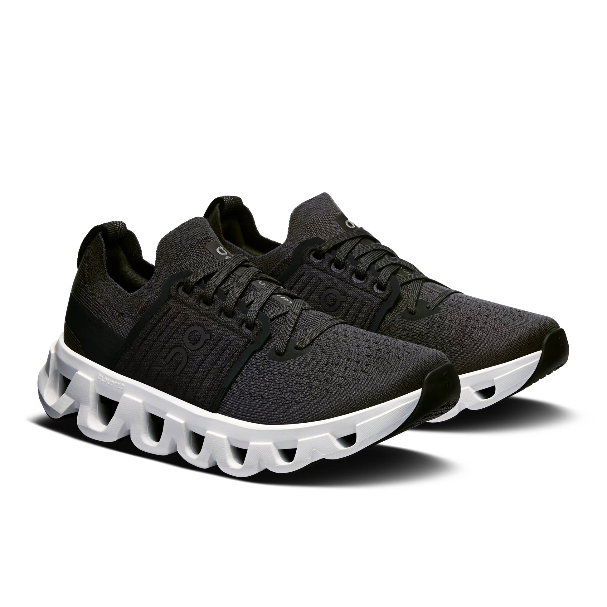 On Running Cloudswift 4 Black/White